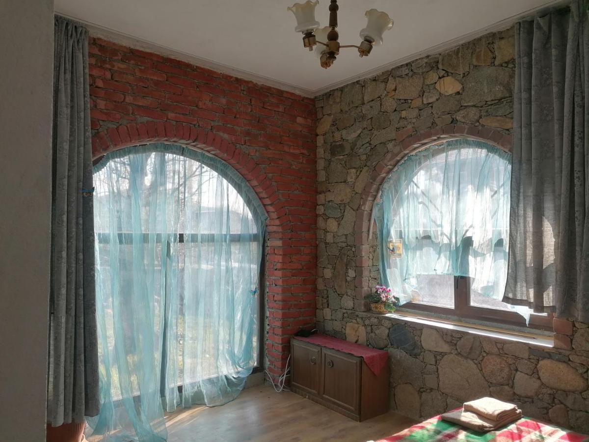 Лилянината Къща Villa Kalofer Dış mekan fotoğraf